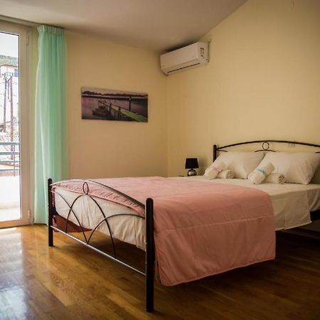 شقة نافبليو  في Aura Family Loft المظهر الخارجي الصورة